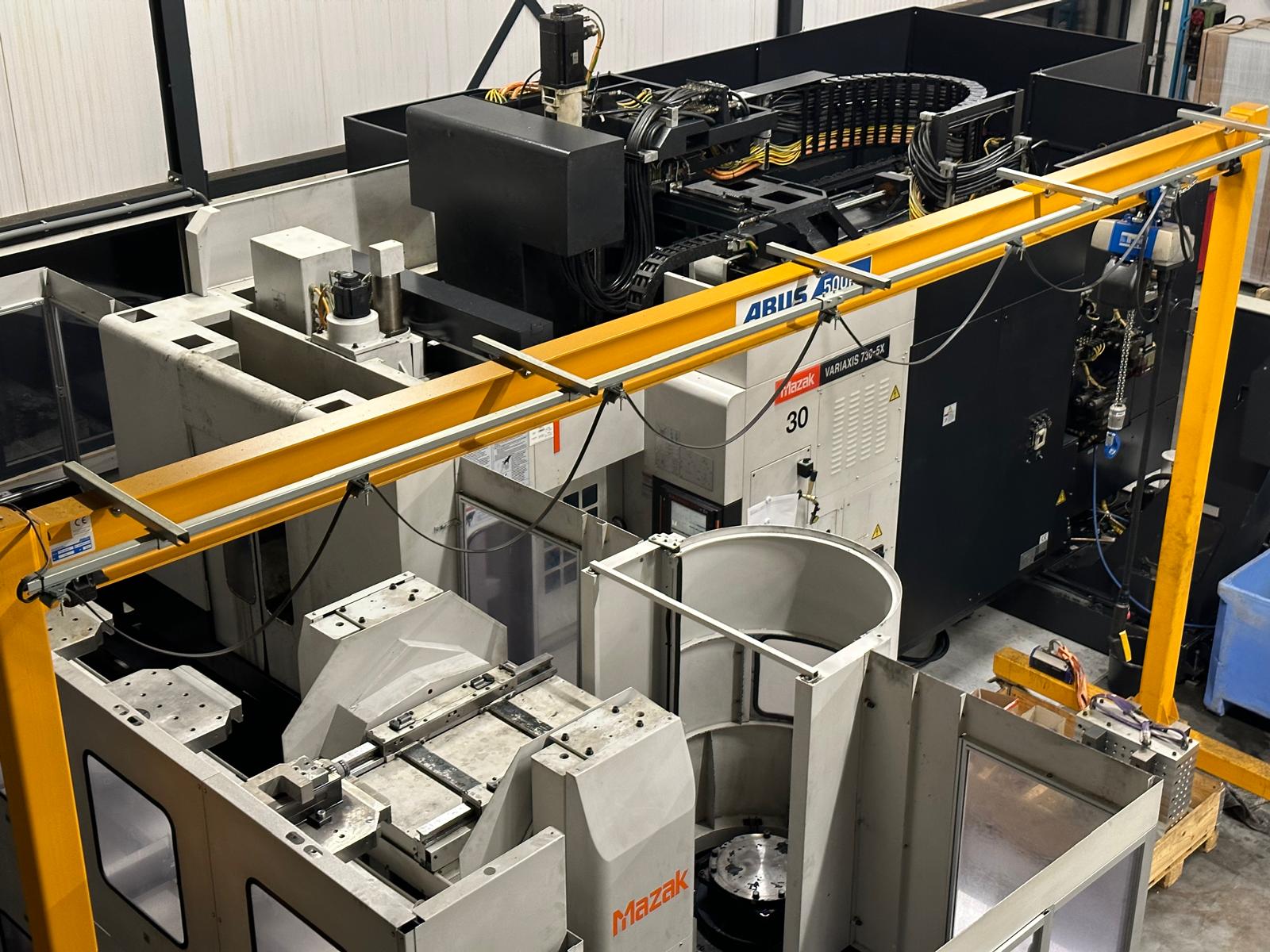 Mazak Variaxis 730-5X I Verticaal bewerkingscentrum I 2005